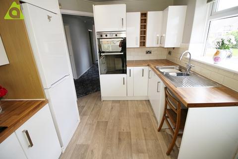 3 bedroom bungalow for sale, Clive Road, Westhoughton, BL5 2HR