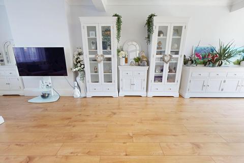 43 Sutcliffe Road, Welling, DA16 1NJ