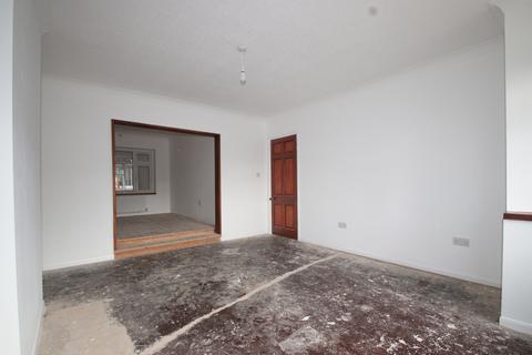 5 bedroom semi-detached house for sale, Chesterfield Close, Orpington, BR5