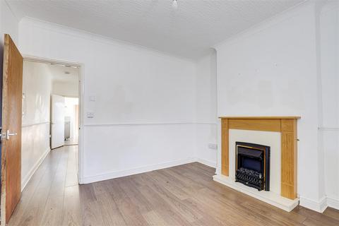 3 bedroom end of terrace house for sale, Loughborough Avenue, Sneinton NG2