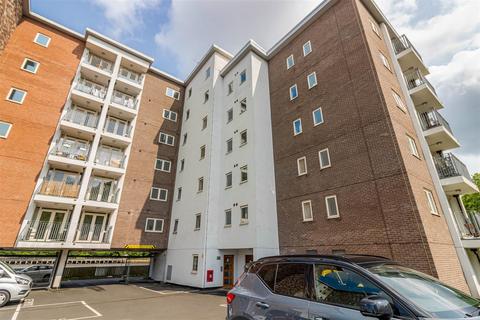 1 bedroom apartment to rent, Tynemouth Pass, Gateshead