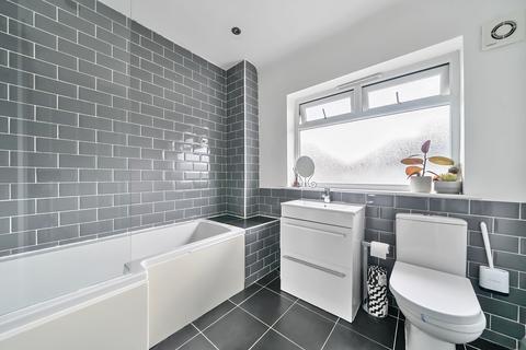 3 bedroom terraced house for sale, Riddons Road, London