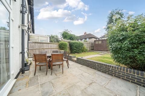 60 Riddons Road, London, SE12 9QT