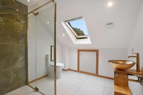 96 Mortimer Road, London, NW10 5SN
