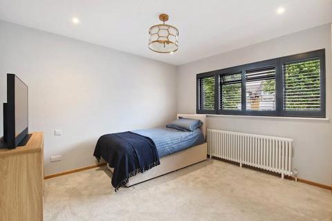 96 Mortimer Road, London, NW10 5SN