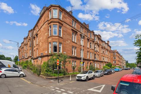 2 bedroom flat for sale, 42 Clincart Road, Flat 1/1, Mount Florida, Glasgow, G42 9DP