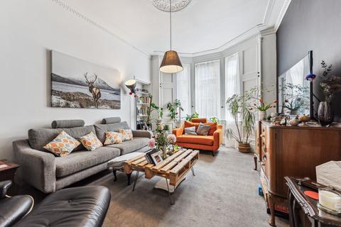 2 bedroom flat for sale, 42 Clincart Road, Flat 1/1, Mount Florida, Glasgow, G42 9DP