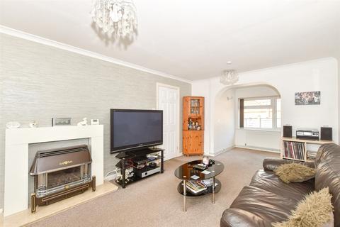 3 bedroom terraced house for sale, Bedford Court, Uckfield TN22
