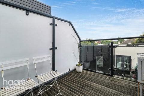 1 bedroom flat for sale, Bennington Close, Thornton Heath