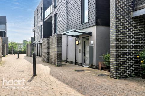 undefined, Bennington Close, Thornton Heath