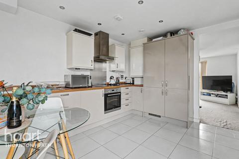 undefined, Bennington Close, Thornton Heath