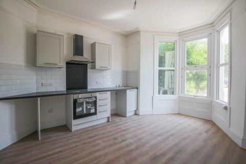 1 bedroom flat to rent, Sunnyside Road, Weston-super-Mare