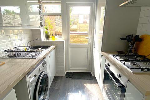 3 bedroom terraced house for sale, Richington Way, Seaford