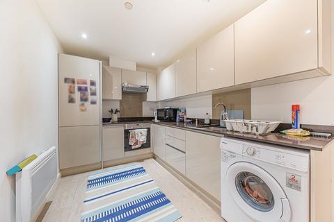 1 bedroom apartment for sale, High Street, New Malden, KT3 4