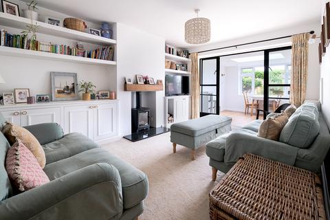 2 bedroom semi-detached bungalow for sale, Greenlea Avenue, Rose Green, Bognor Regis, West Sussex PO21