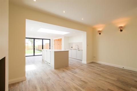 2 bedroom end of terrace house to rent, Cambridge Road, Cambridge CB23