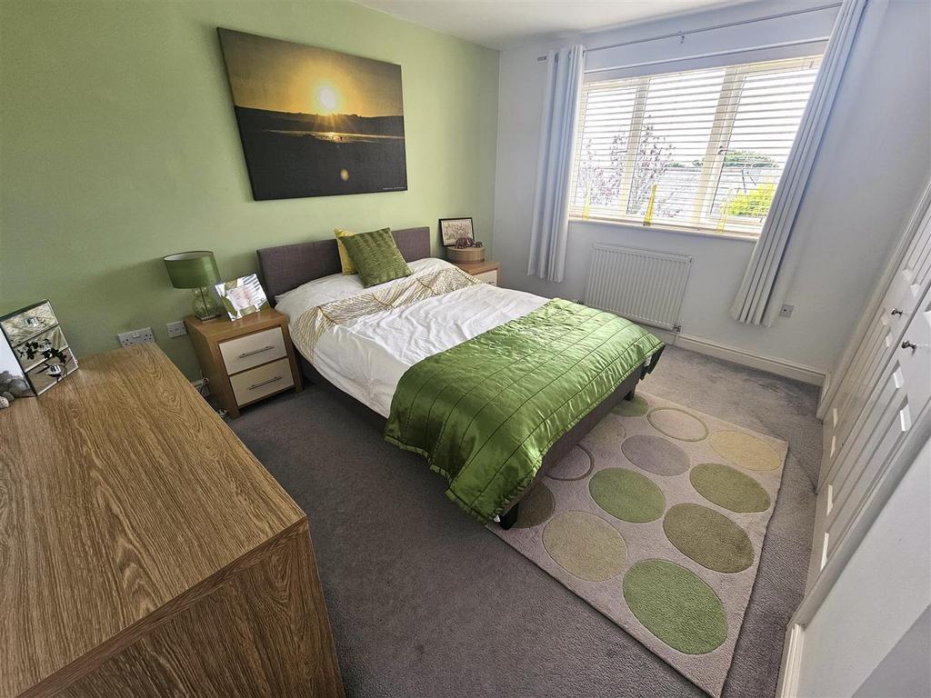 Bedroom 2.jpg