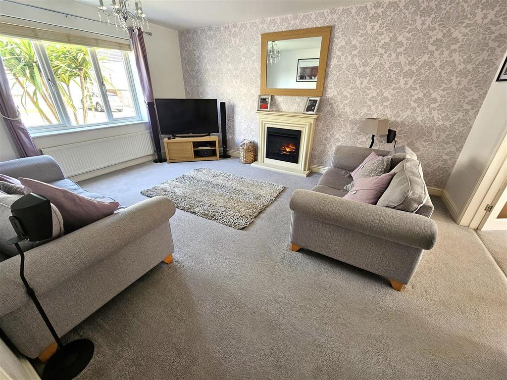 Sitting Room 2.jpg