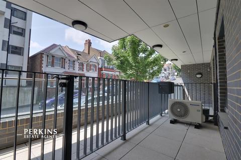 1 bedroom flat for sale, Wembley, HA9