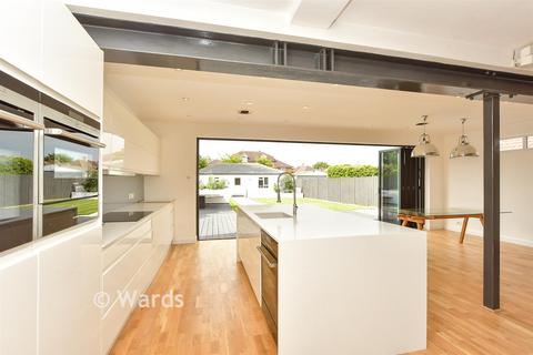undefined, Walderslade Road, Waldersladeb, Chatham, Kent