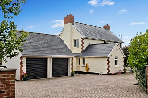 South Hayes Farmhouse Acland Road, Landkey, Barnstaple, EX32 0LB