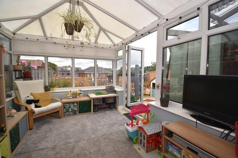 185 Briar Crescent, Exeter, EX2 6DT