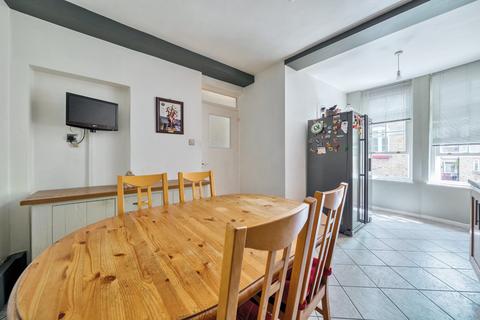 3 bedroom flat for sale, Bourne Estate, Portpool Lane, London, EC1N