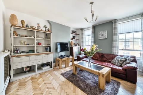 3 bedroom flat for sale, Portpool Lane, Farringdon, London, EC1N
