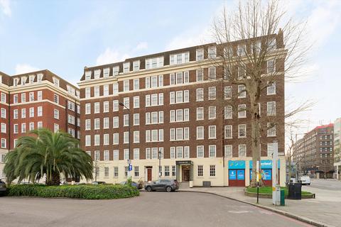 4 bedroom flat for sale, Warwick Gardens, London, W14.