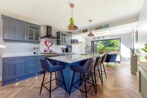 5 bedroom detached house for sale, Liddington Way, Northampton