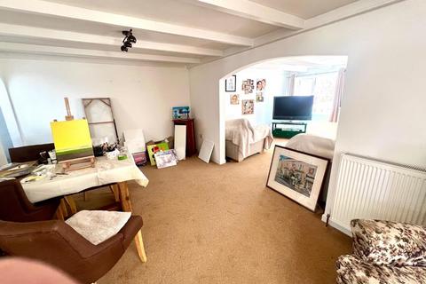 3 bedroom townhouse for sale, Rue Du Beaumont, Le Banquage, Alderney