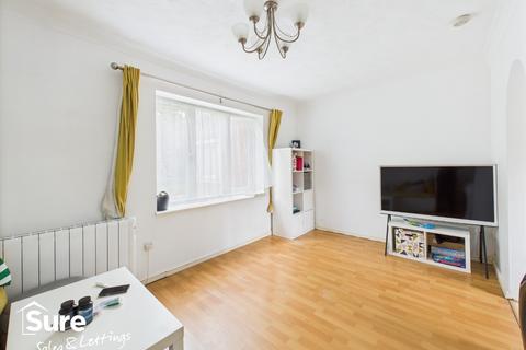 undefined, Hales Park Close, Hemel Hempstead, Hertfordshire, HP2