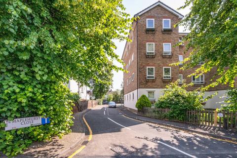 13 Maplehurst Close, Kingston Upon Thames, KT1 2HD