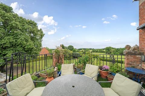 undefined, 4 Laugherne House, Martley