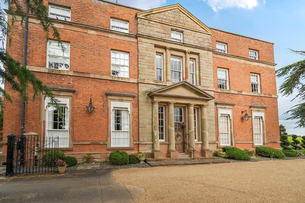 1300280-2-6839cc7beba61-ARW-1