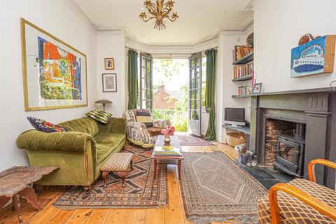 4 bedroom terraced house for sale, Milward Road, Hastings