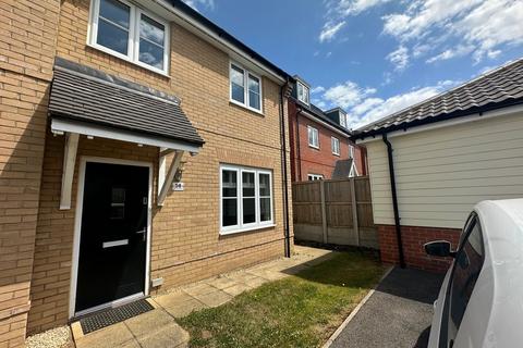 3 bedroom semi-detached house to rent, Myrtlewood Road, Bury St. Edmunds
