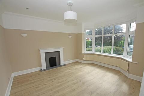 3 bedroom detached house for sale, Nursery Road, Bournemouth