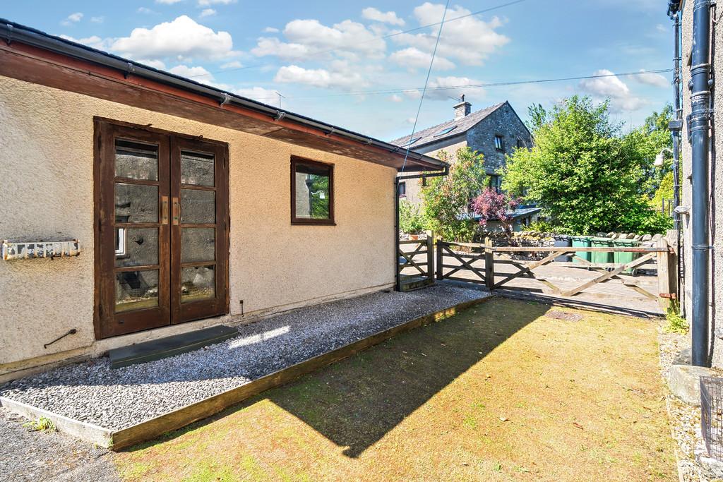 Summerhouse / Workshop