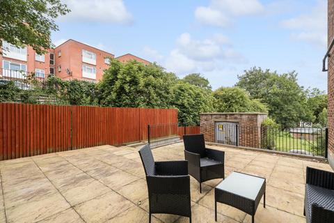 undefined, Knollys Road, Streatham SW16