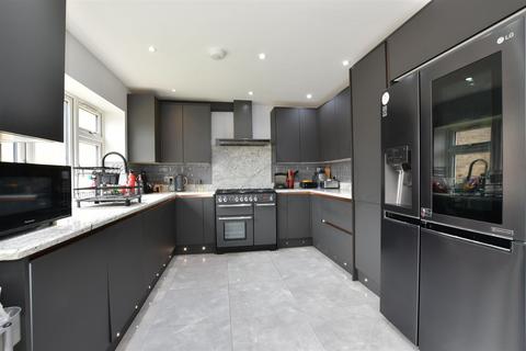 undefined, Chadwell Avenue, Romford, Essex