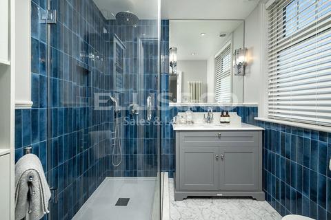 31 Maxwelton Avenue, London, NW7 3NB