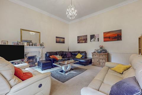4 bedroom flat for sale, Balshagray Drive, Glasgow G11