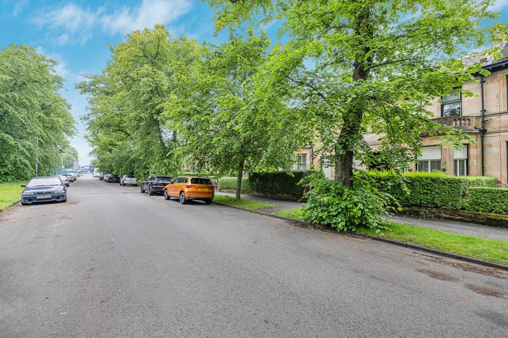 39-print-46 Balshagray Drive 15