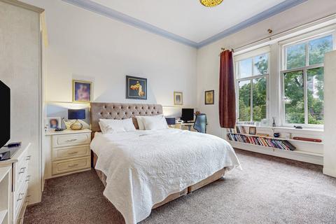 46 Balshagray Drive, Glasgow, G11 7DA