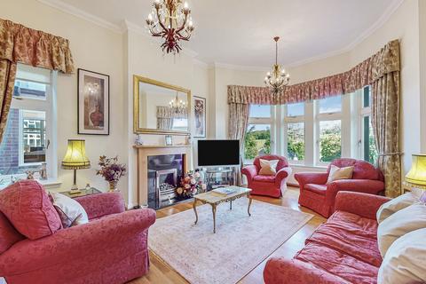 2 bedroom flat for sale, Laurel Way, Renfrewshire PA11