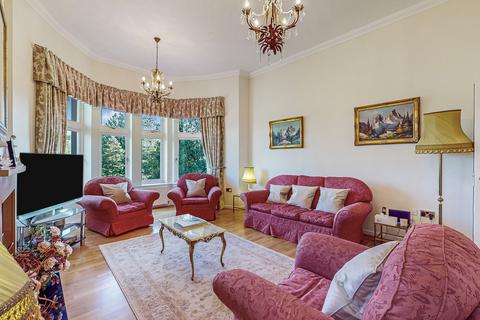 2 bedroom flat for sale, Laurel Way, Renfrewshire PA11