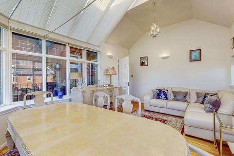 2 bedroom flat for sale, Laurel Way, Renfrewshire PA11