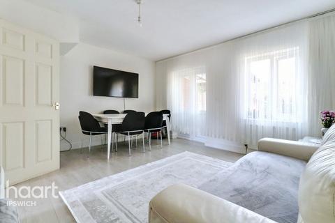 undefined, Starfield Close, Ipswich