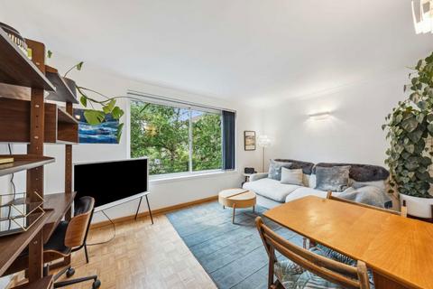 8 Gore Road, London, E9 7HR
